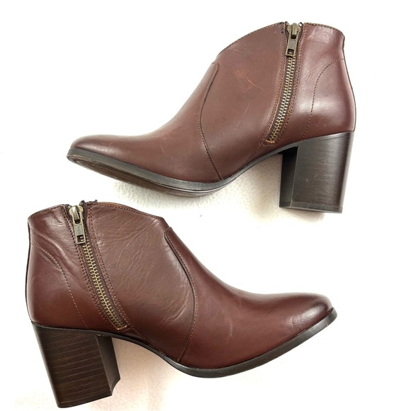 Frye Nora Chestnut Leather Stacked Heel Zip Ankle Moto Western Boots Size 7 - Picture 1 of 11